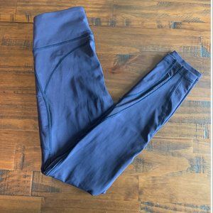 Lululemon Invigorate 7/8 Legging Midnight Navy size 4